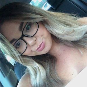 Meet your Posher, Jenna